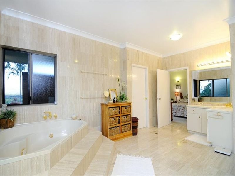 Caravonica QLD 4878