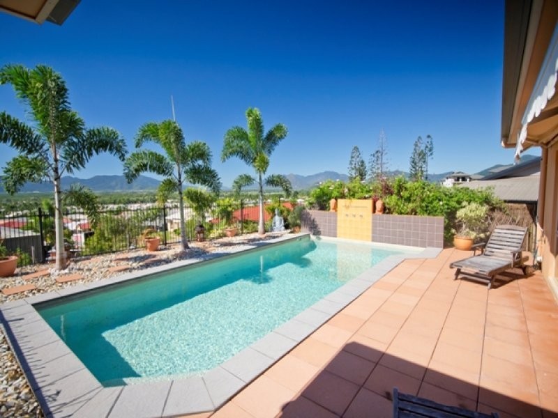 18 Rosella Close, Mount Sheridan QLD 4868