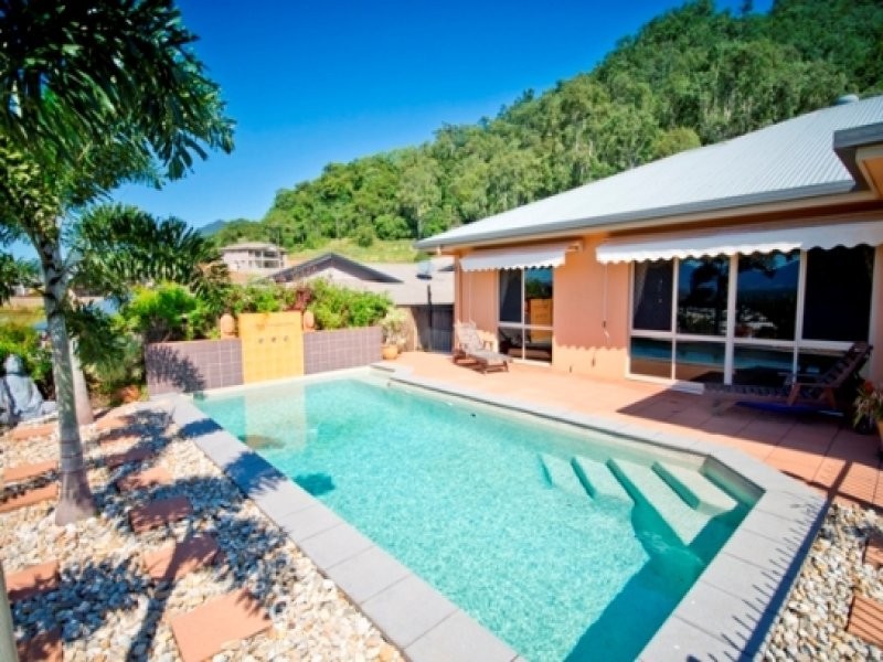 18 Rosella Close, Mount Sheridan QLD 4868