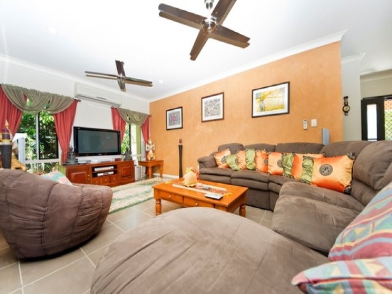 18 Rosella Close, Mount Sheridan QLD 4868