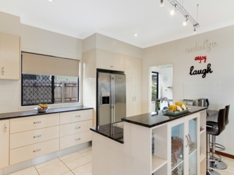 18 Sandover Close, Bentley Park QLD 4869