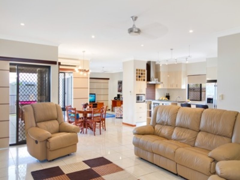 18 Sandover Close, Bentley Park QLD 4869