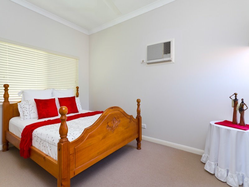 25 Jumna Close, Bentley Park QLD 4869