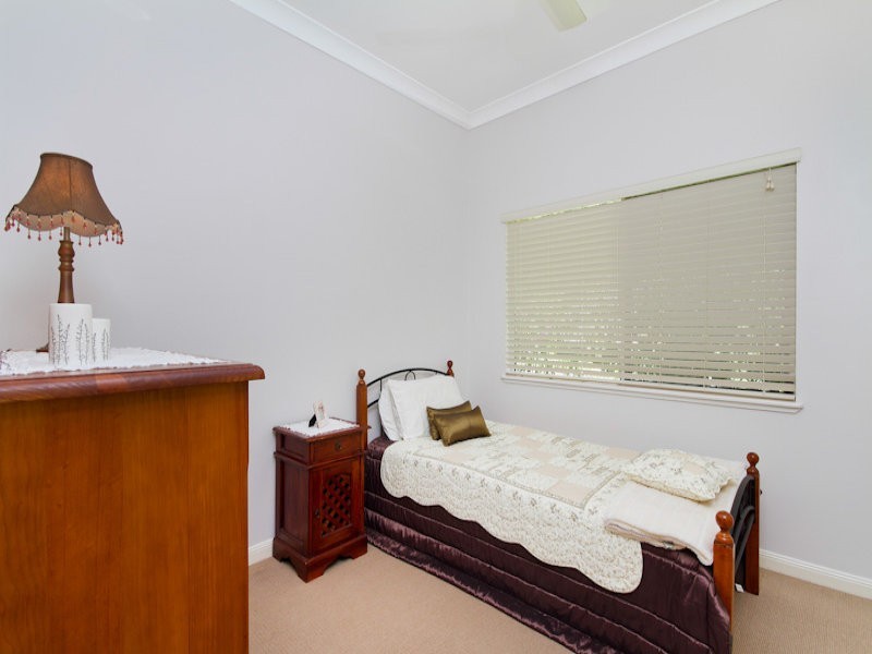25 Jumna Close, Bentley Park QLD 4869
