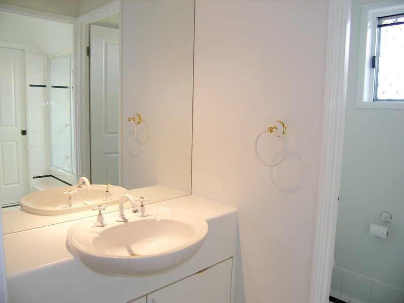 8 Ilse Close, Clifton Beach QLD 4879