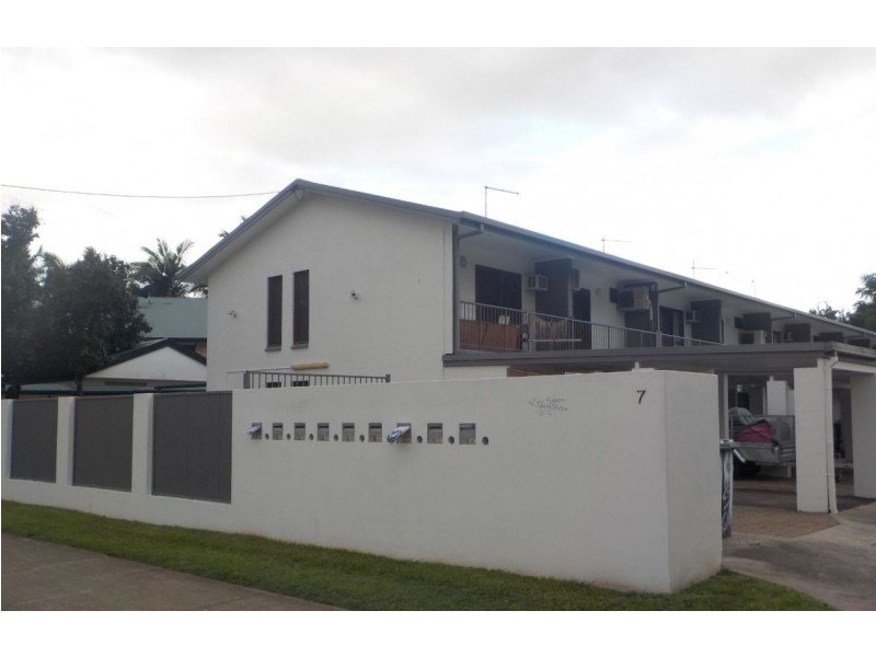 7/7 Rigg Street, Woree QLD 4868