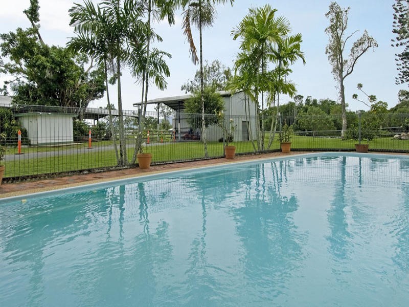 4-8 Greenacres Close, White Rock QLD 4868