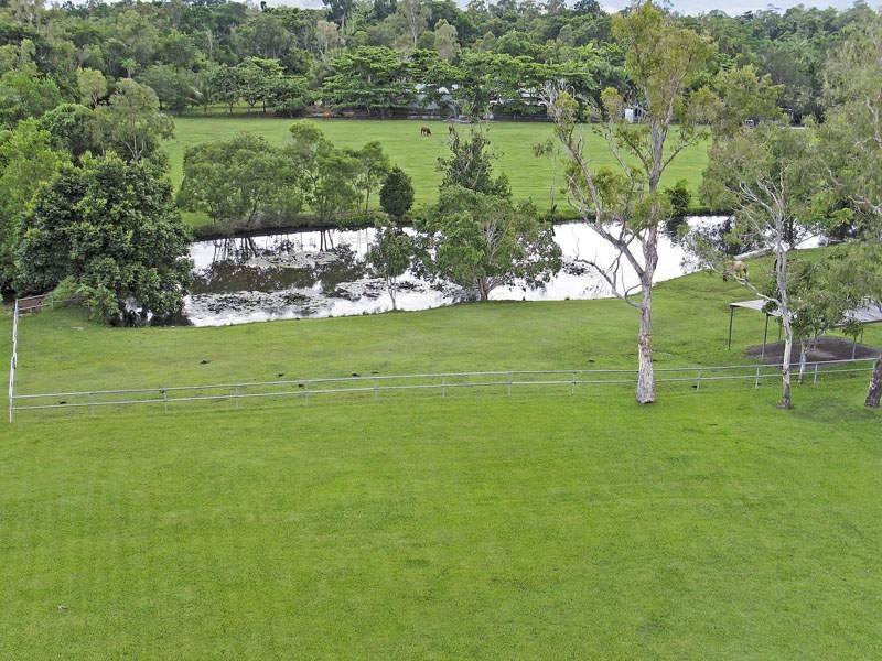 4-8 Greenacres Close, White Rock QLD 4868