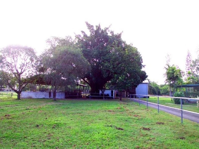 4-8 Greenacres Close, White Rock QLD 4868