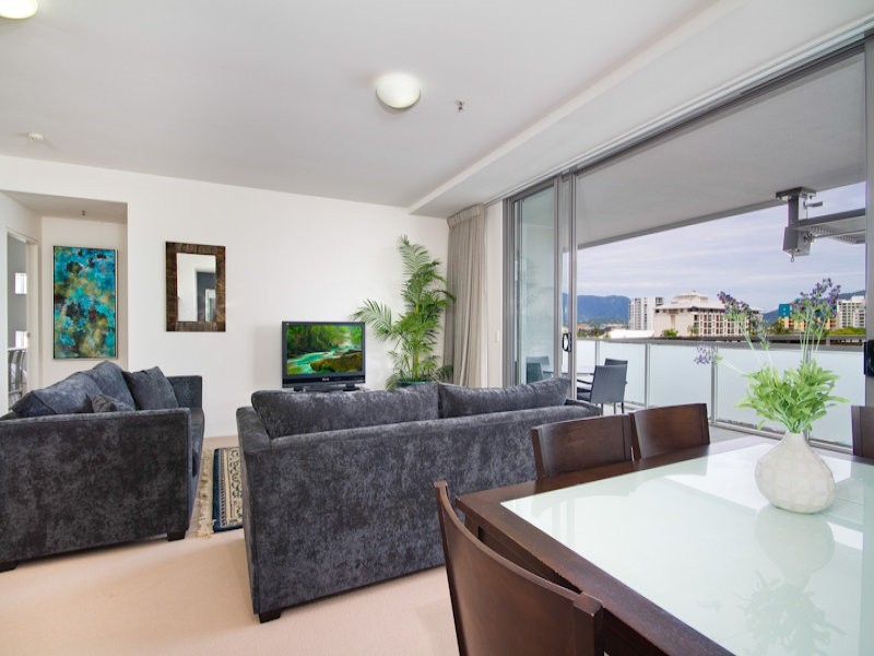 17/1 Marlin Parade, Cairns City QLD 4870