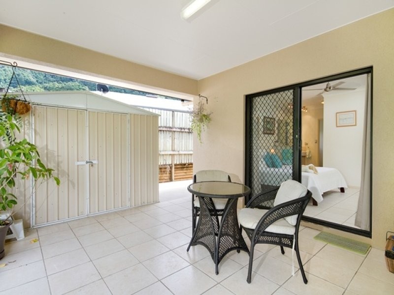 33 Goodsell Dr, Bentley Park QLD 4869