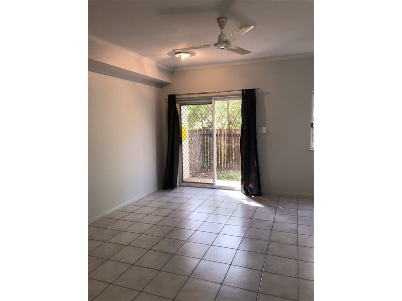 Manoora QLD 4870