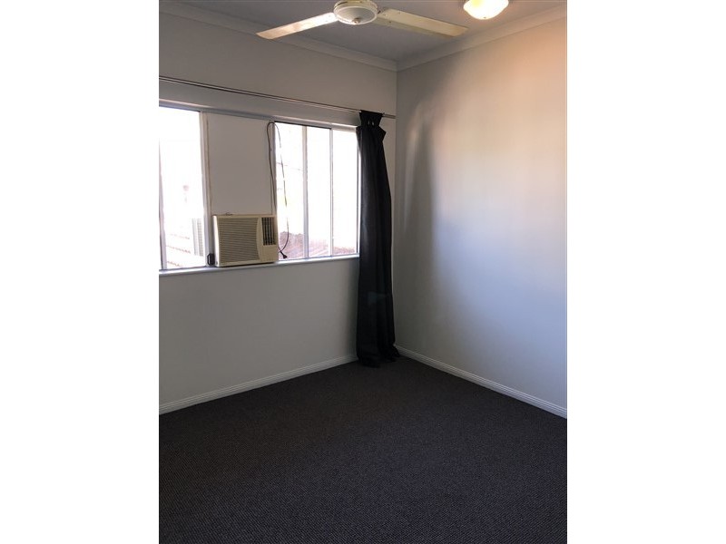 Manoora QLD 4870