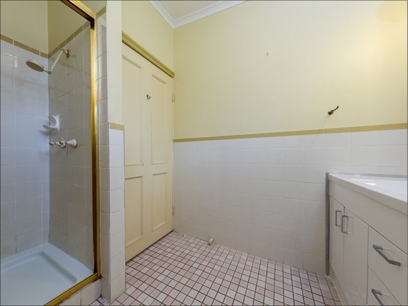 18/404 McCoombe Street, Mooroobool QLD 4870