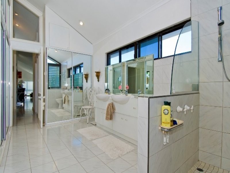 35 Janett Street, Yorkeys Knob QLD 4878