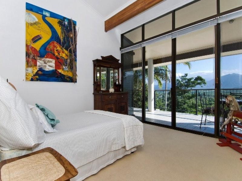 35 Janett Street, Yorkeys Knob QLD 4878