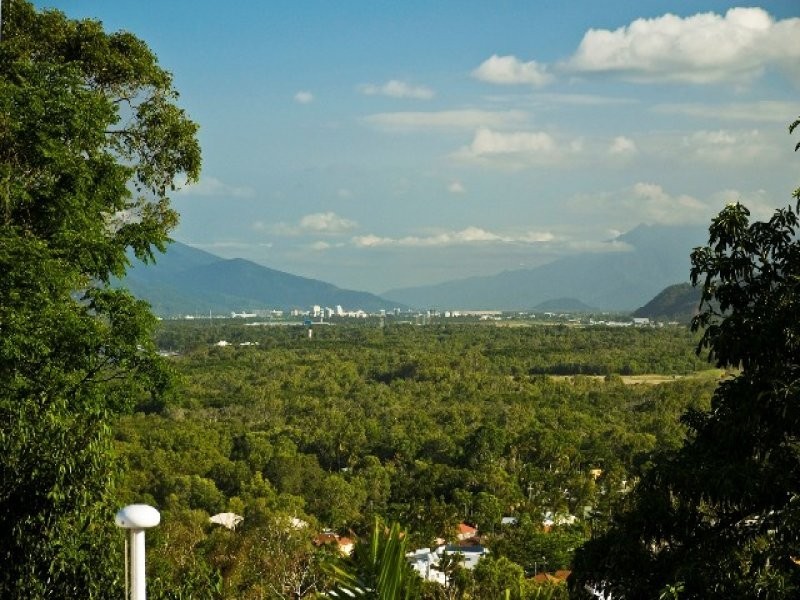 35 Janett Street, Yorkeys Knob QLD 4878