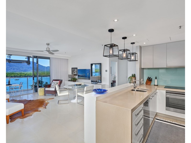 62/1 Marlin Parade, Cairns City QLD 4870