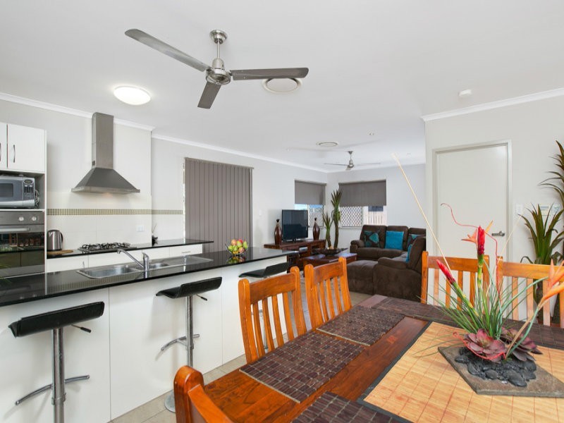 9 Mallory Close, Edmonton QLD 4869