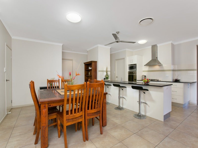 9 Mallory Close, Edmonton QLD 4869