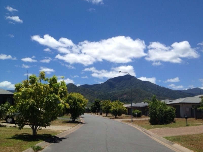 9 Mallory Close, Edmonton QLD 4869