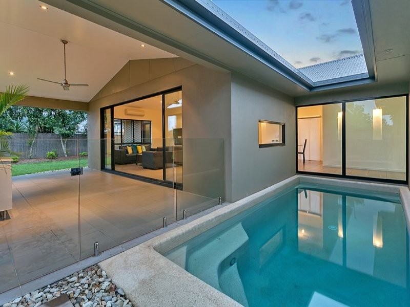 119 Roberts Drive, Trinity Beach QLD 4879