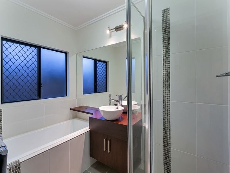 119 Roberts Drive, Trinity Beach QLD 4879