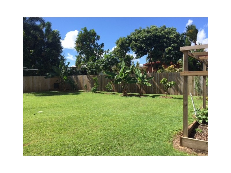 20 Cominos Place, Manunda QLD 4870