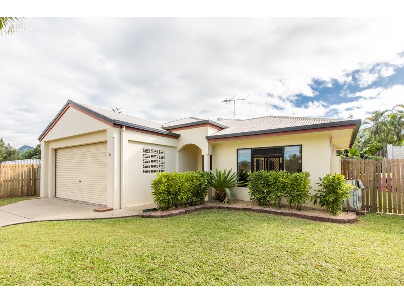 5 Katoomba Street, Mount Sheridan QLD 4868