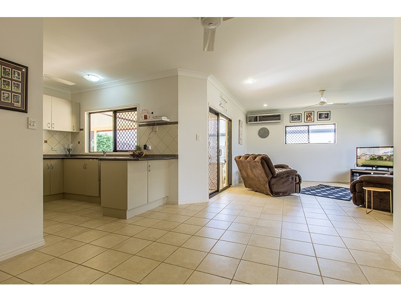 5 Katoomba Street, Mount Sheridan QLD 4868