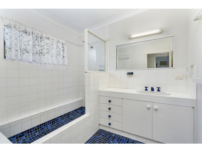 4 Mango Drive, Earlville QLD 4870
