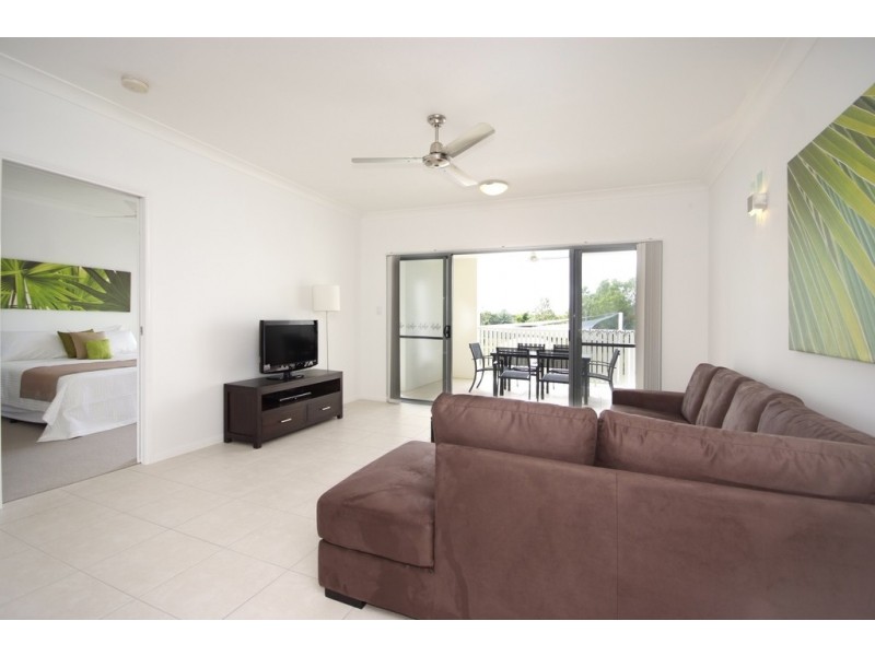 Trinity Beach QLD 4879