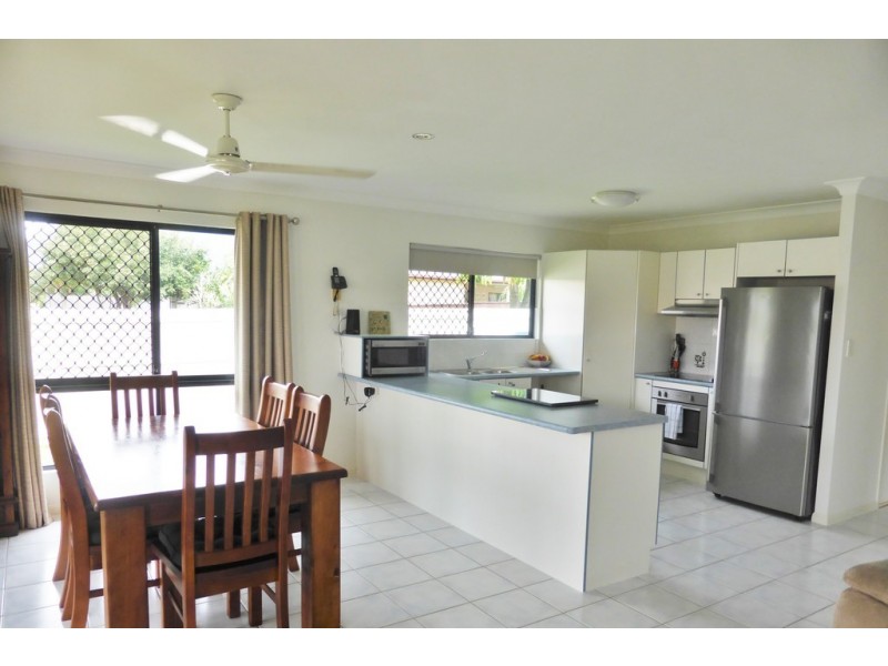 2 Katoomba Street, Mount Sheridan QLD 4868