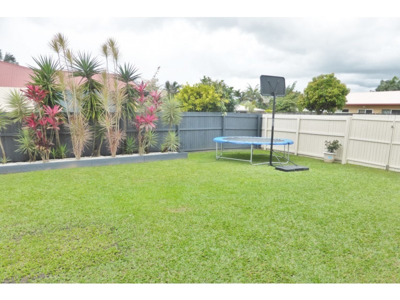 2 Katoomba Street, Mount Sheridan QLD 4868