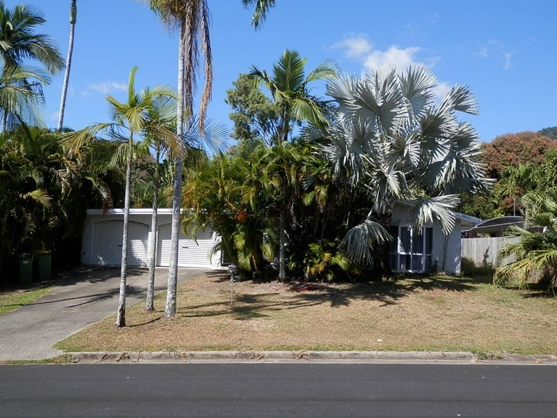 Palm Cove QLD 4879