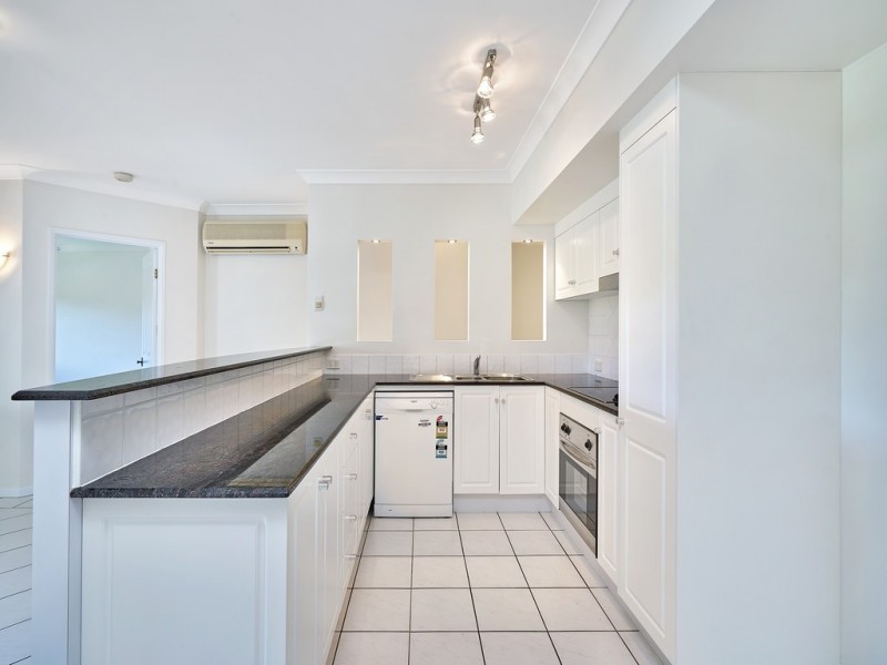 13/293 Esplanade, Cairns North QLD 4870