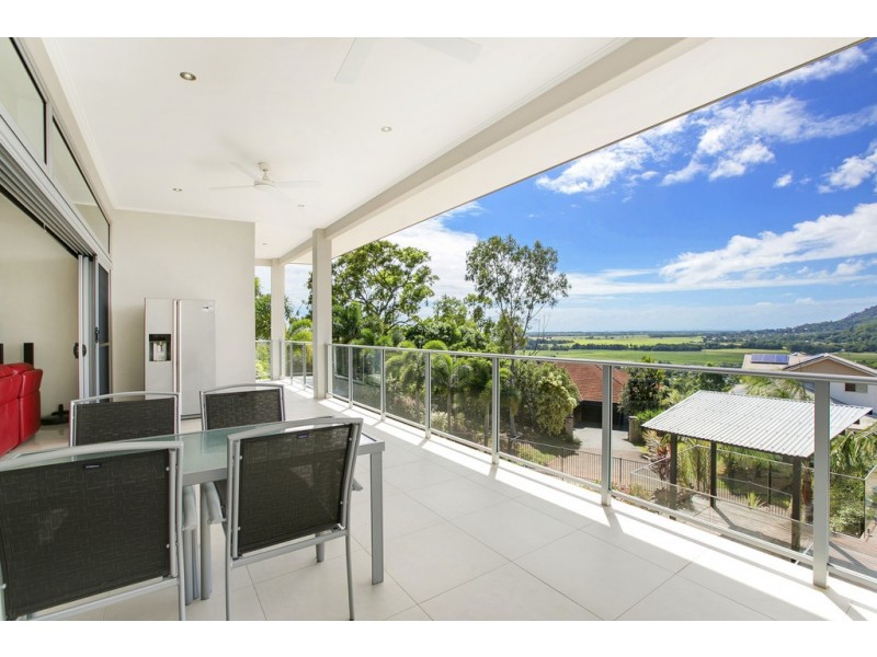 13 Alstonia Close, Redlynch QLD 4870