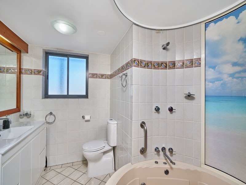 Cairns City QLD 4870