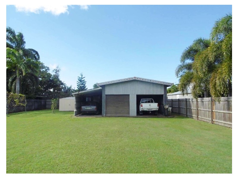 38 Gregory Street, Cardwell QLD 4849