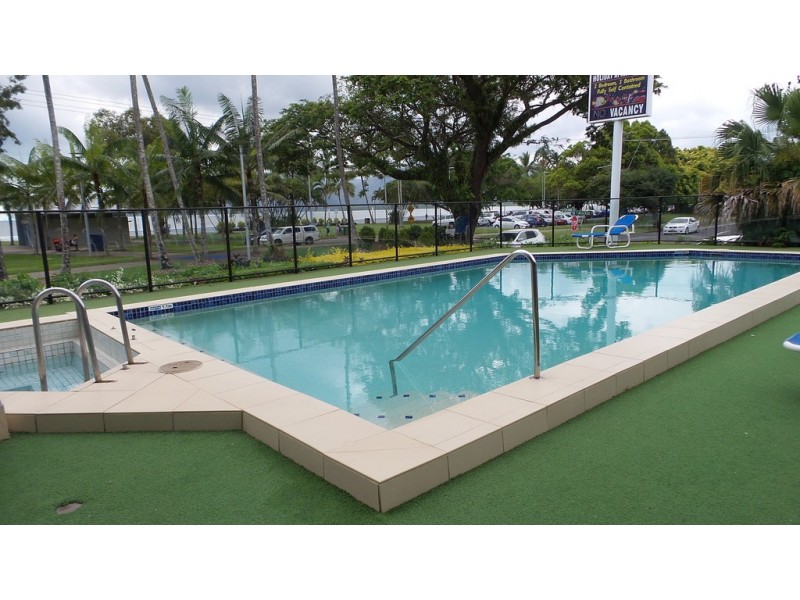 1/249 Esplanade, Cairns North QLD 4870