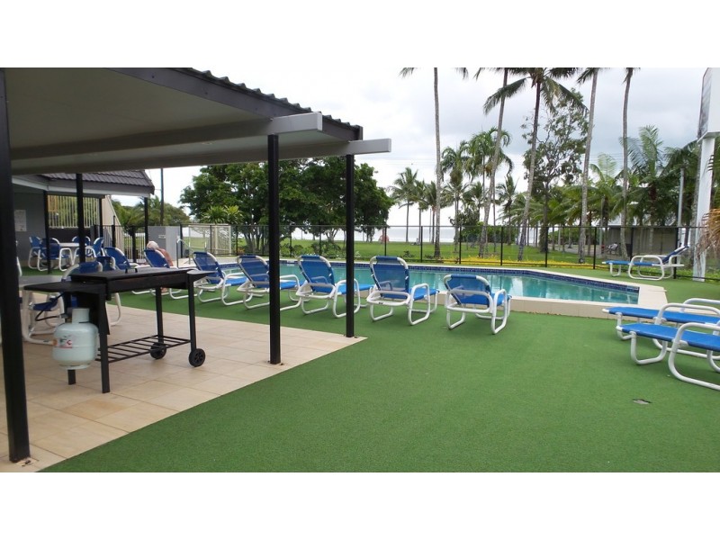 1/249 Esplanade, Cairns North QLD 4870