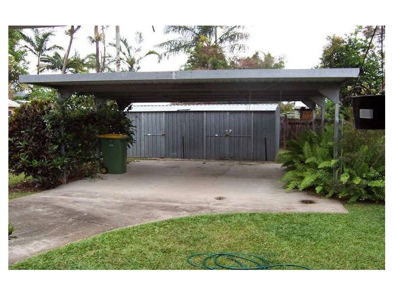 13 McLaughlin Road, Bentley Park QLD 4869