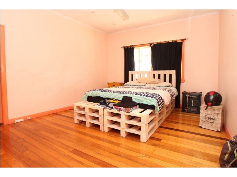36 Hannam Street, Bungalow QLD 4870