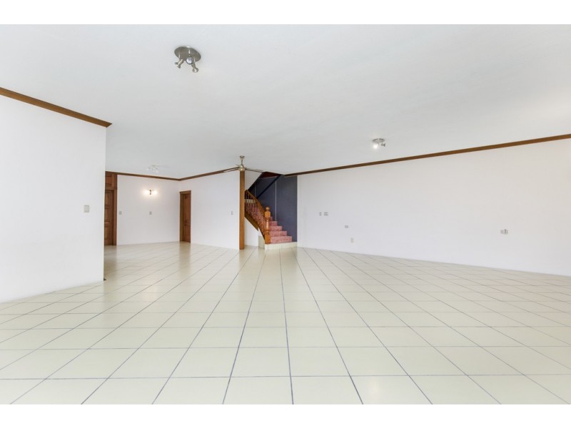 14 Grandview Crescent, Earlville QLD 4870