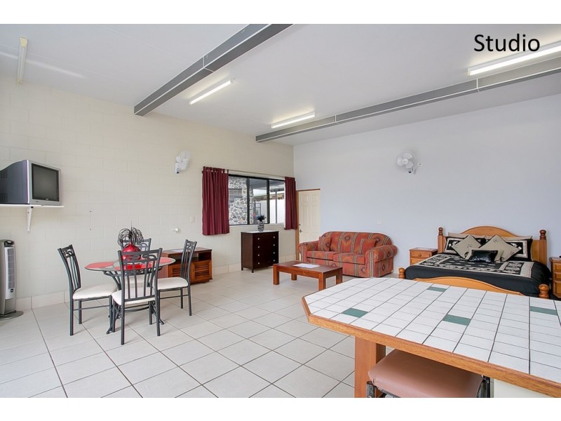 14 Grandview Crescent, Earlville QLD 4870