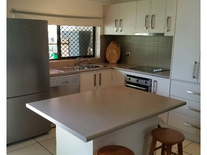 6/6-7 Maytown Close, Manoora QLD 4870