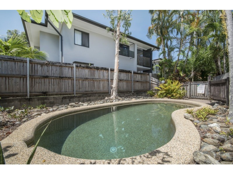 4/126 Pease Street, Manoora QLD 4870