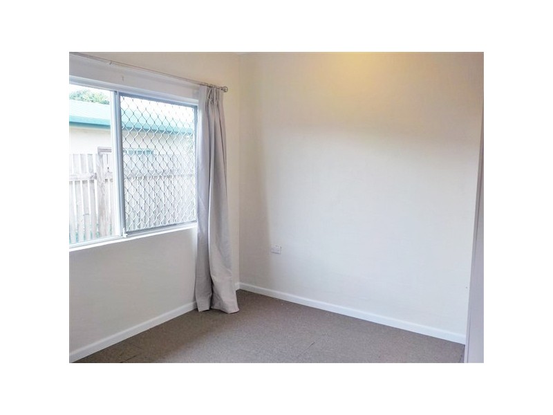 Bentley Park QLD 4869