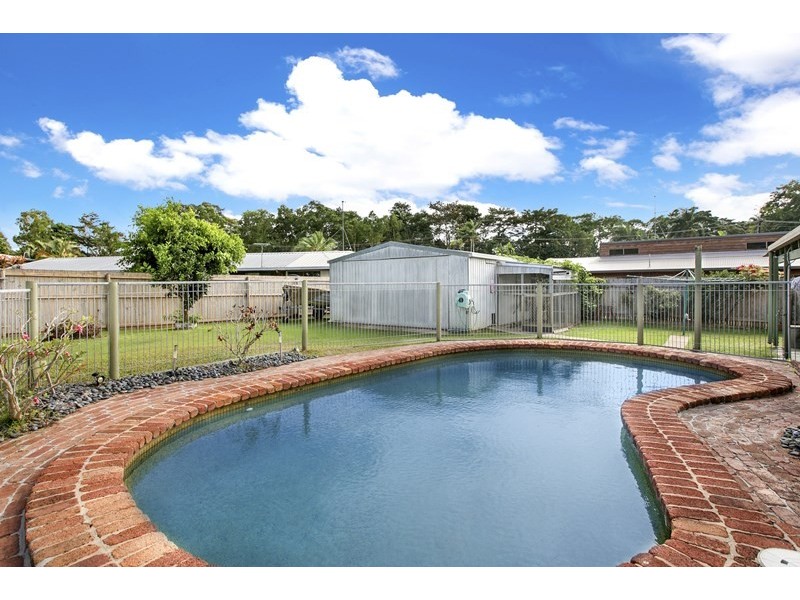 30 Shannon Drive, Woree QLD 4868