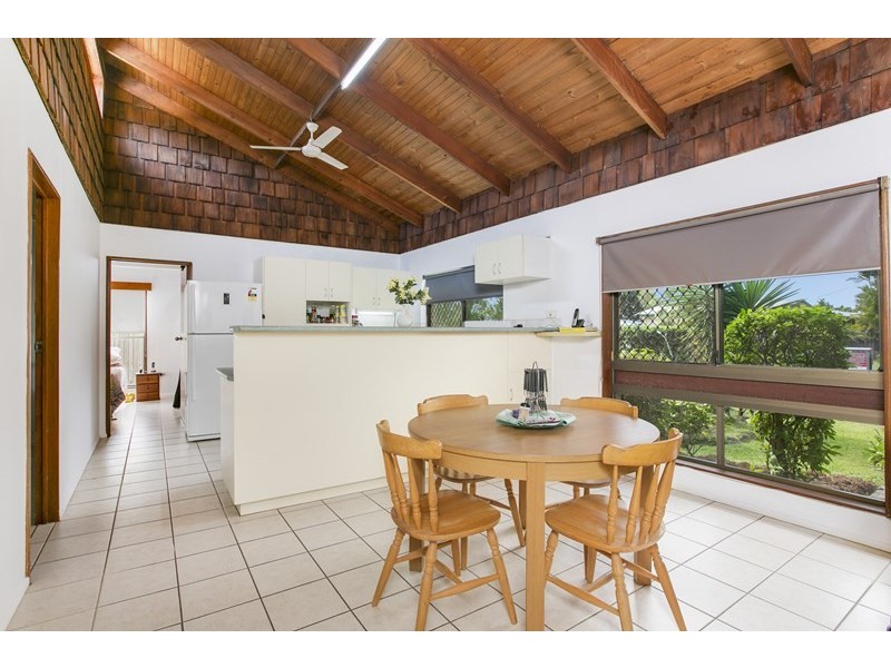 30 Shannon Drive, Woree QLD 4868